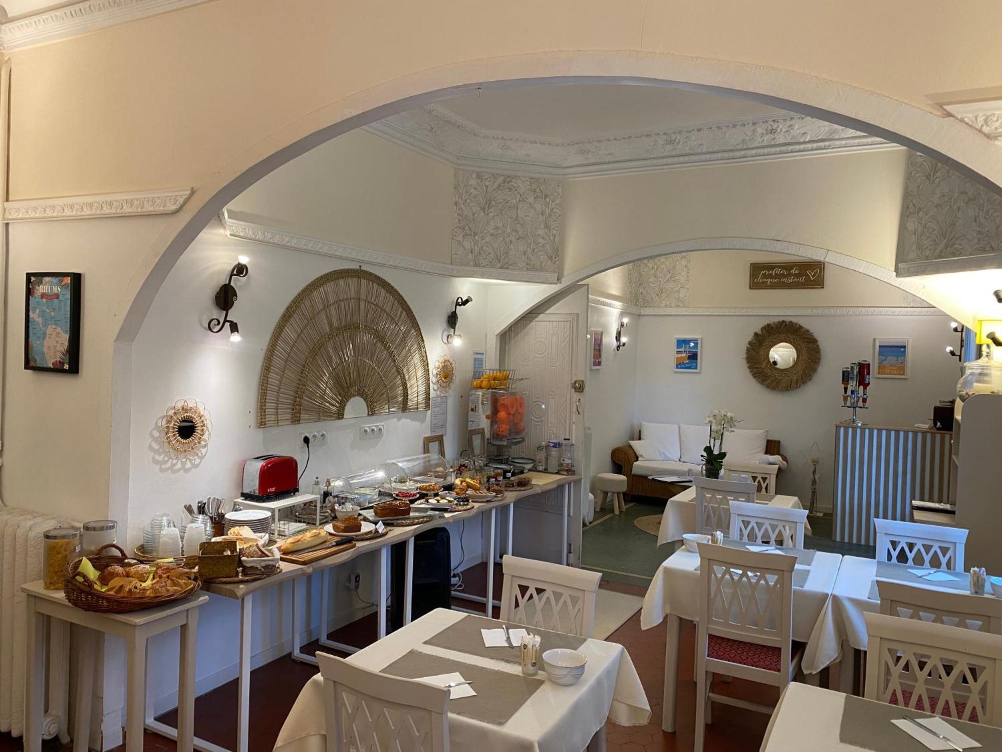 Logis Hotel Villa Victorine Niza Exterior foto